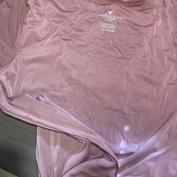 23. American Eagle Ombre Colored Top Size XL - Picture 11 of 12